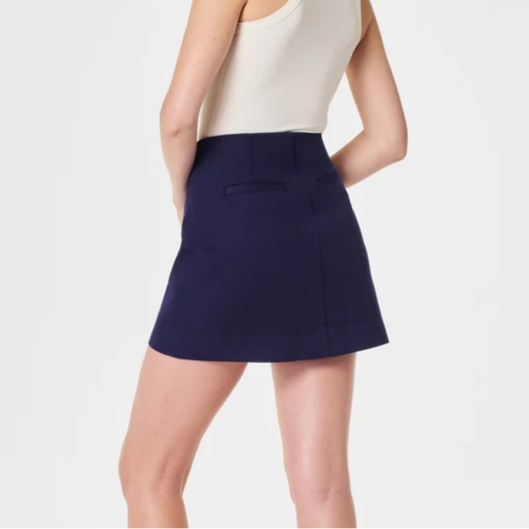 Spanx Stretch Twill Mini Skirt In Lapis Blue Women’s Size XS - Picture 2 of 8